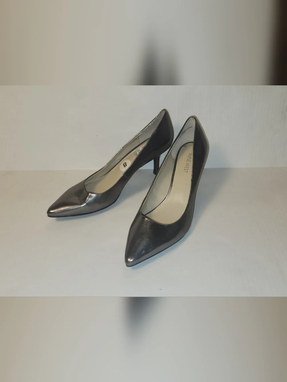 Nine West Chrissie Metallic Silver Pointed Toe High Heels Kitten Heel 8 NWT NWOB